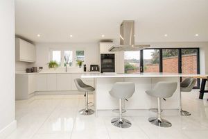 Photo 7- click for photo gallery